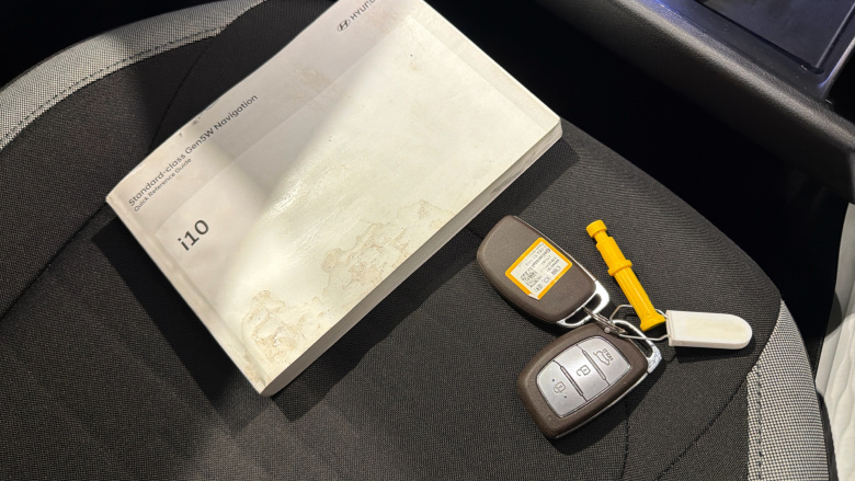 Hyundai i10 1.2 MPi Premium 5dr Auto Petrol Hatchback